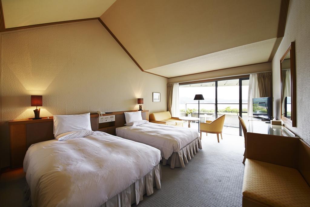 Hotel Anaga Minamiawaji Экстерьер фото